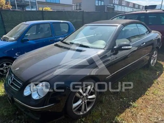2005 Mercedes Benz CLK 200