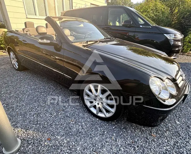 2005 Mercedes Benz CLK 200