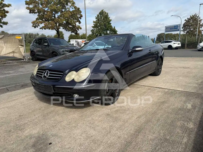 2005 Mercedes Benz CLK 200