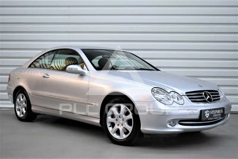 2005 Mercedes Benz CLK 200