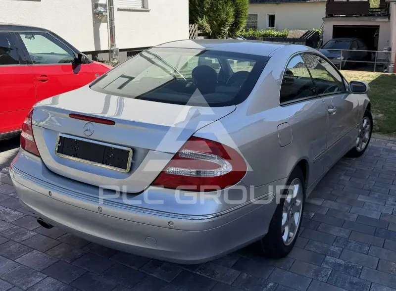 2005 Mercedes Benz CLK 200