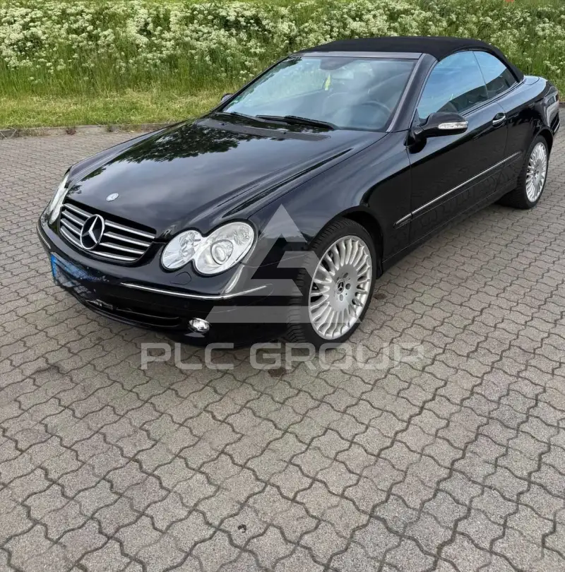 2005 Mercedes Benz CLK 200
