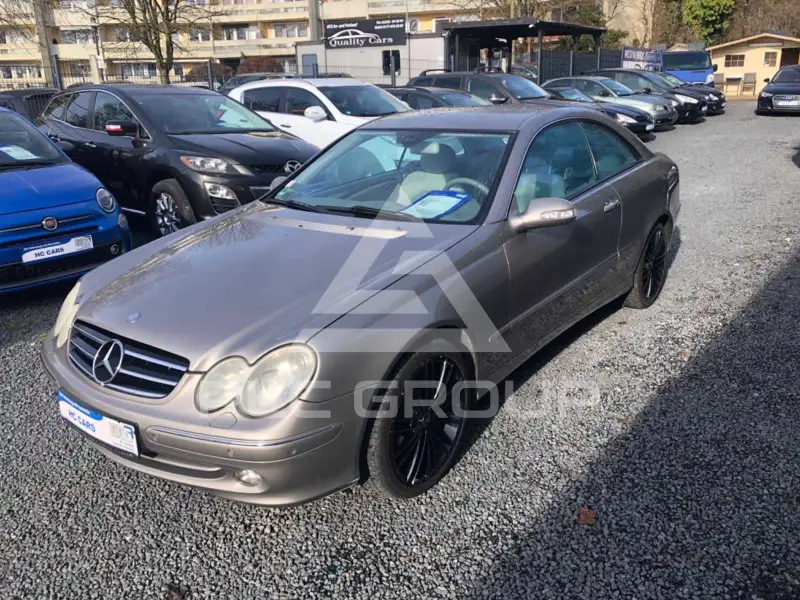 2005 Mercedes Benz CLK 200