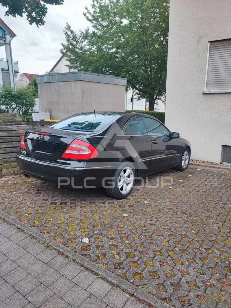 2005 Mercedes Benz CLK 200