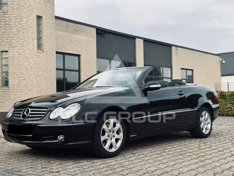 2005 Mercedes Benz CLK 200