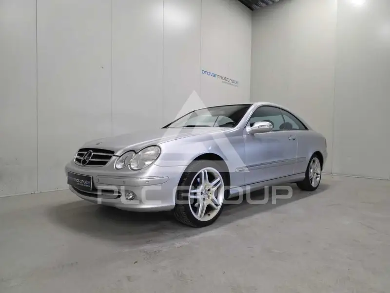 2005 Mercedes Benz CLK 200