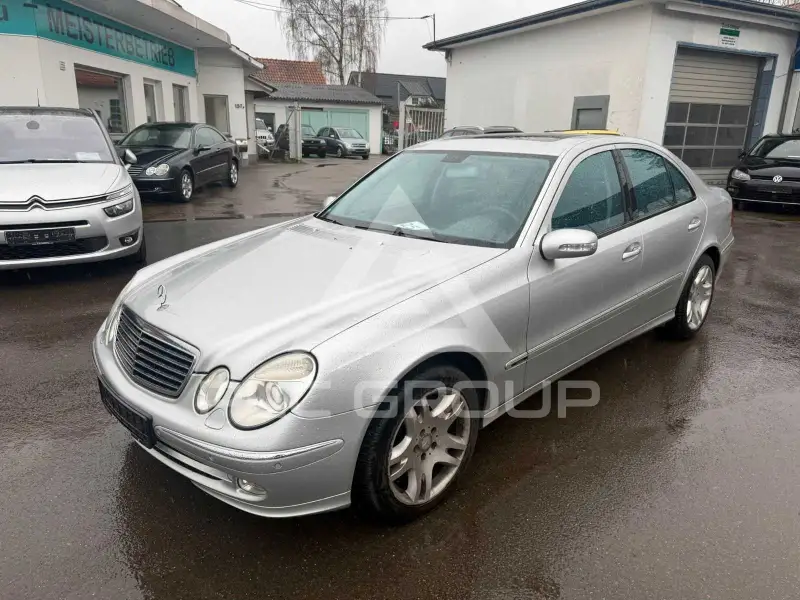 2005 Mercedes Benz E 50