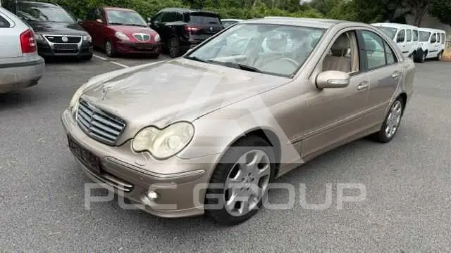 2005 Mercedes Benz C 280