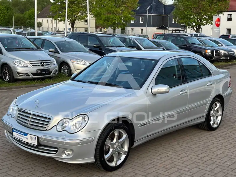 2005 Mercedes Benz C 350