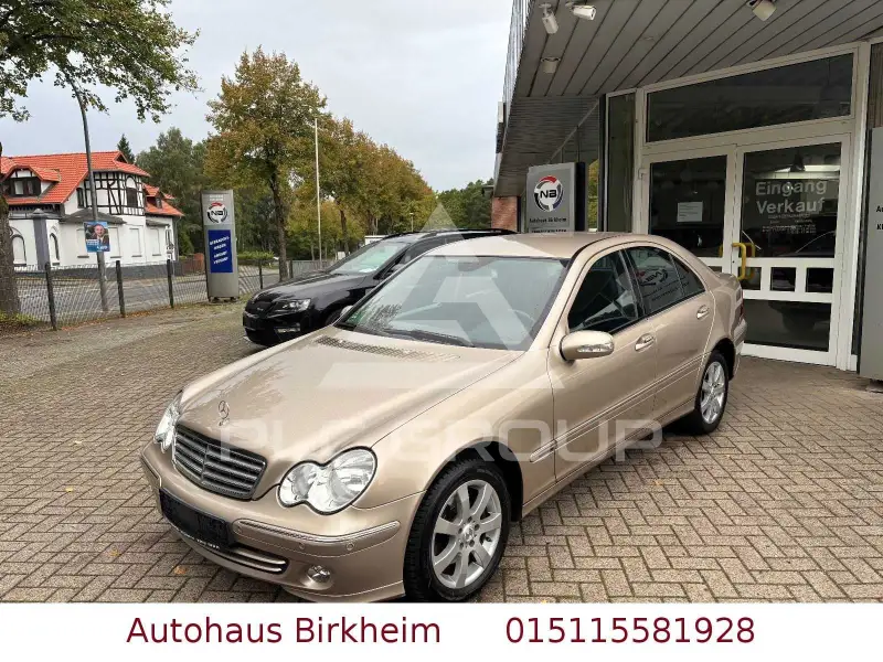 2005 Mercedes Benz C 240