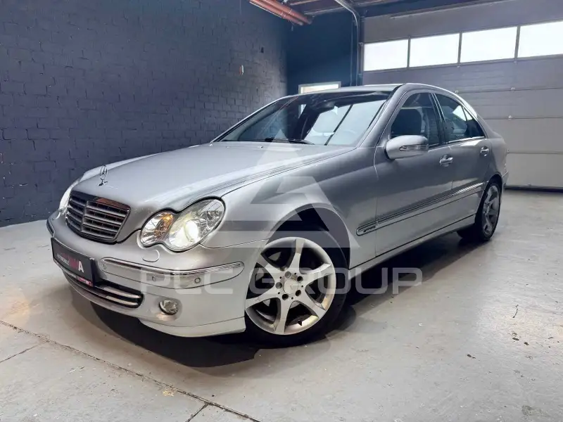 2005 Mercedes Benz C 230