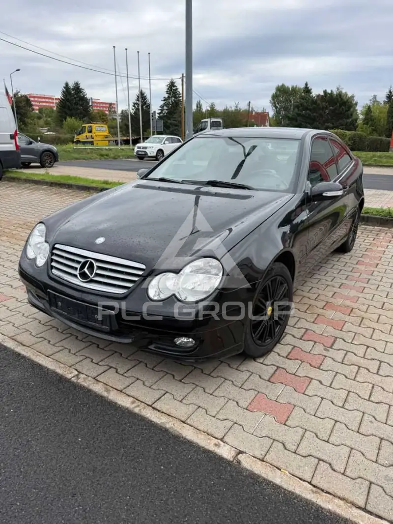 2005 Mercedes Benz C 230