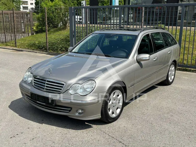 2005 Mercedes Benz C 230