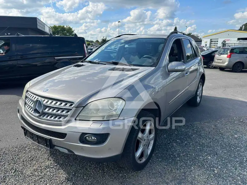 2005 Mercedes Benz ML 350