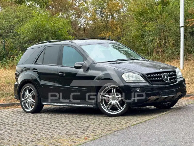 2005 Mercedes Benz ML 500