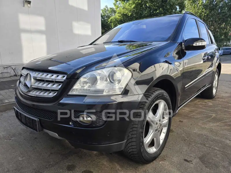 2005 Mercedes Benz ML 500