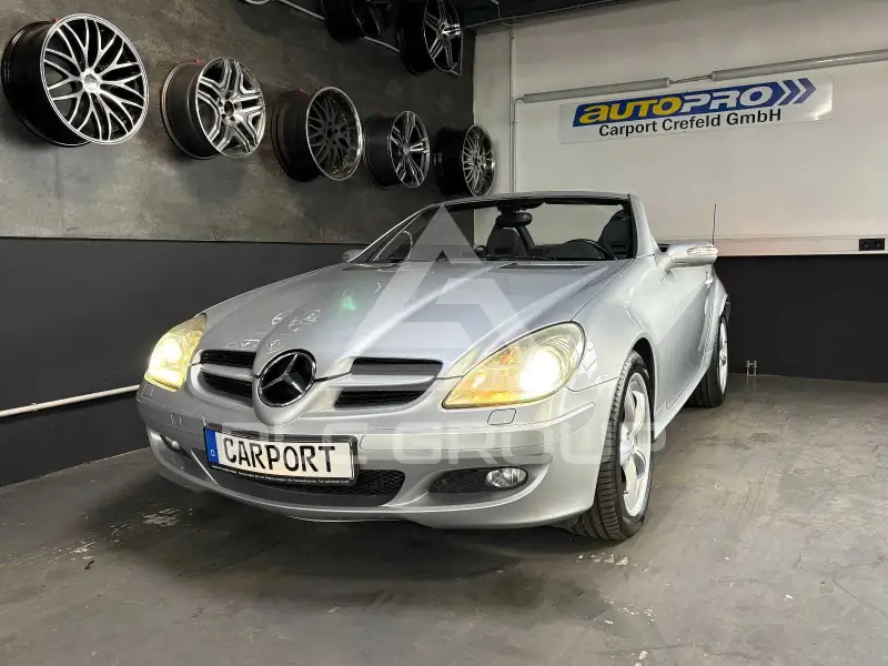 2005 Mercedes Benz SLK 350