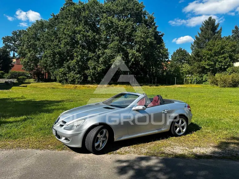 2005 Mercedes Benz SLK 350