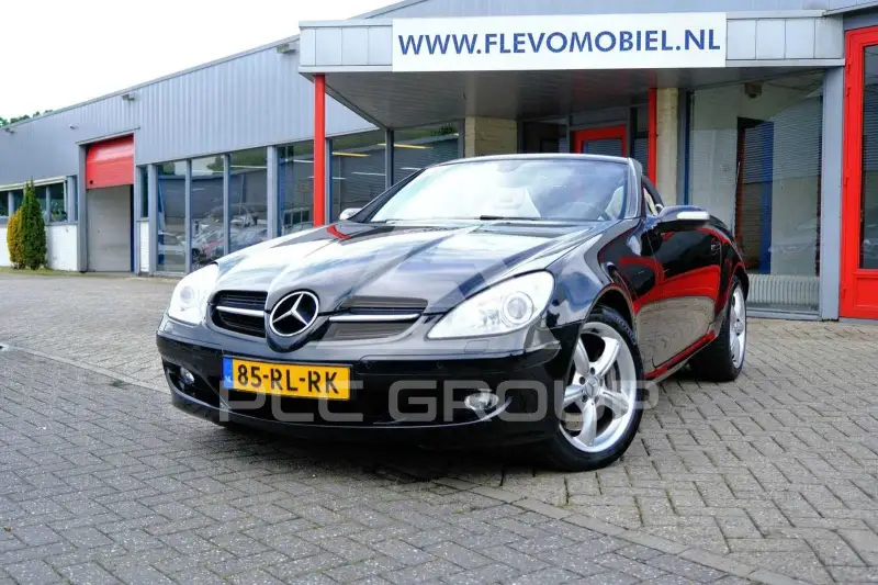 2005 Mercedes Benz SLK 350