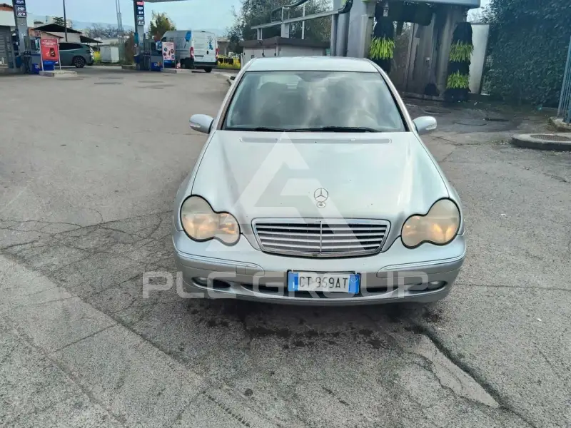 2005 Mercedes Benz C 220
