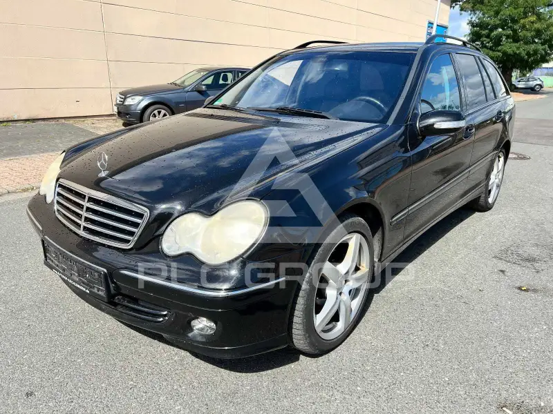 2005 Mercedes Benz C 220