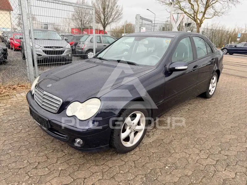 2005 Mercedes Benz C 220