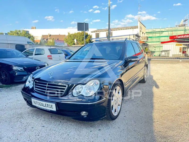 2005 Mercedes Benz C 220