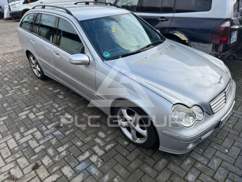 2005 Mercedes Benz C 220