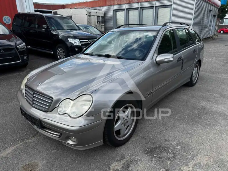 2005 Mercedes Benz C 220