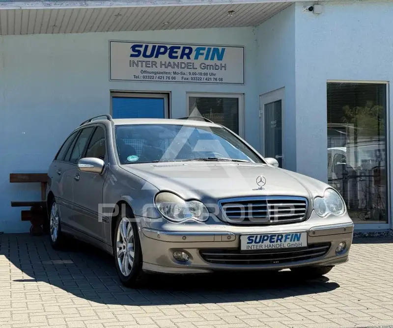 2005 Mercedes Benz C 220