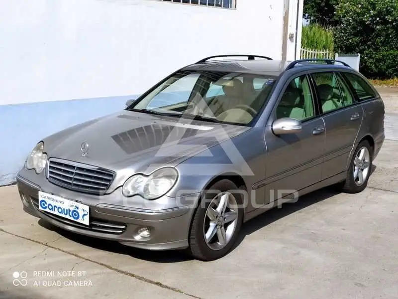 2005 Mercedes Benz C 220