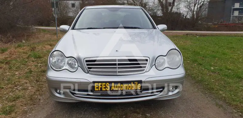 2005 Mercedes Benz C 220