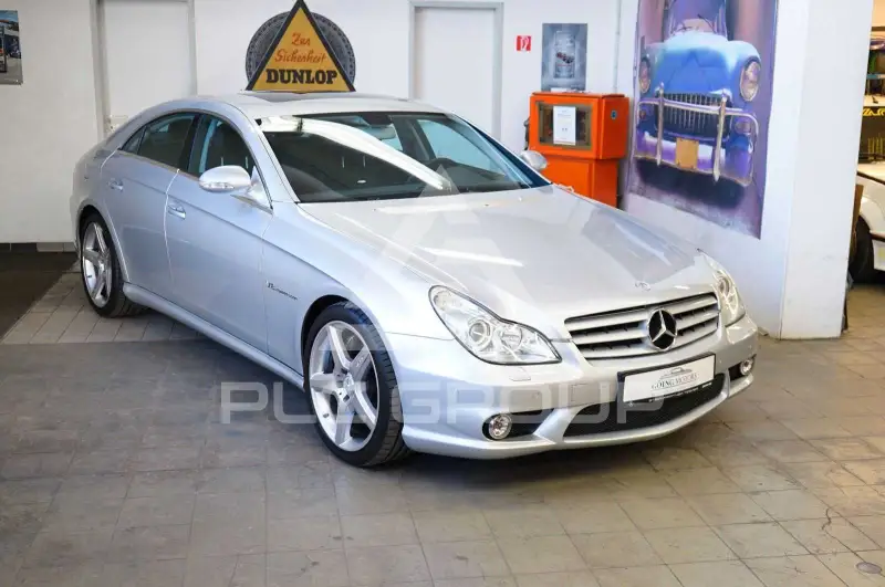 2005 Mercedes Benz CLS 500