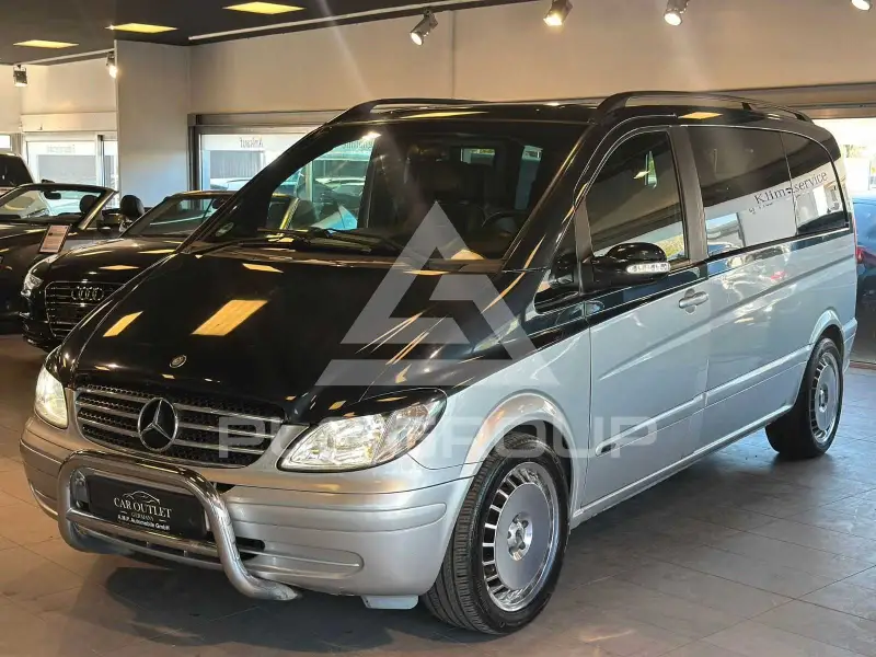2005 Mercedes Benz Viano