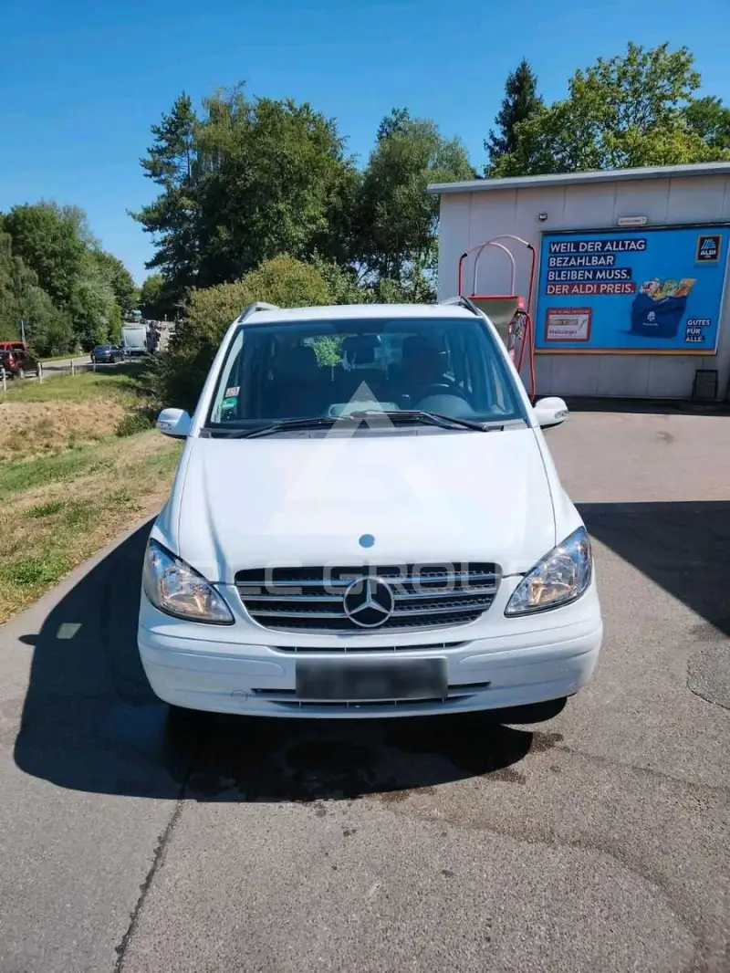 2005 Mercedes Benz Viano