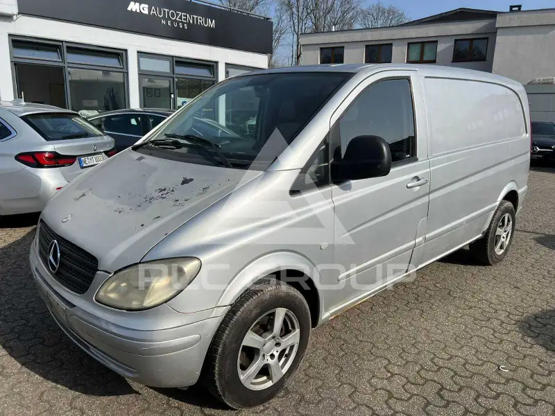 2005 Mercedes Benz Vito