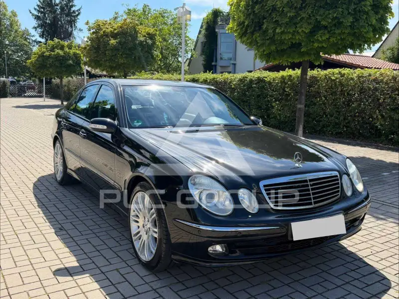 2005 Mercedes Benz E 200