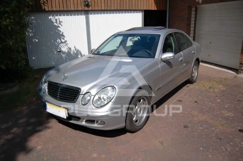 2005 Mercedes Benz E 200