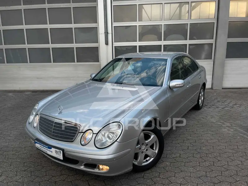 2005 Mercedes Benz E 200