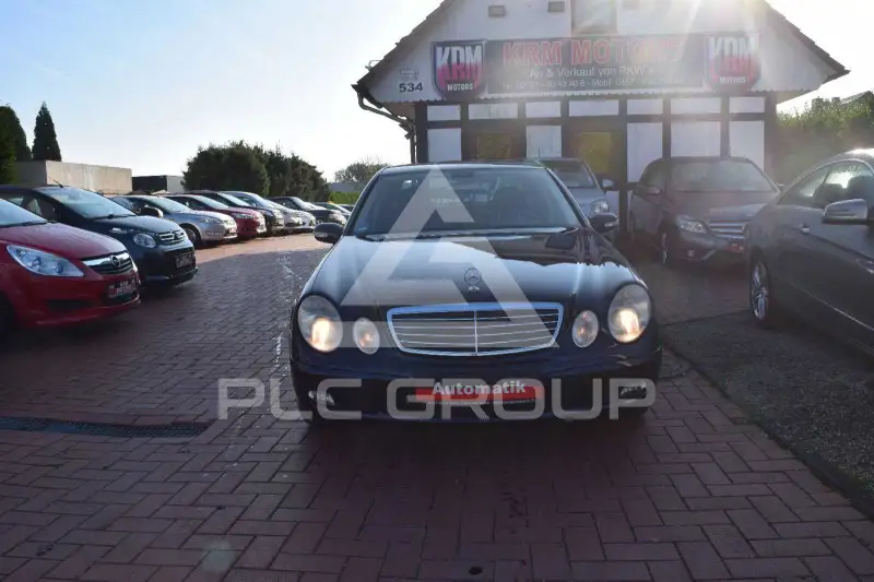 2005 Mercedes Benz E 200