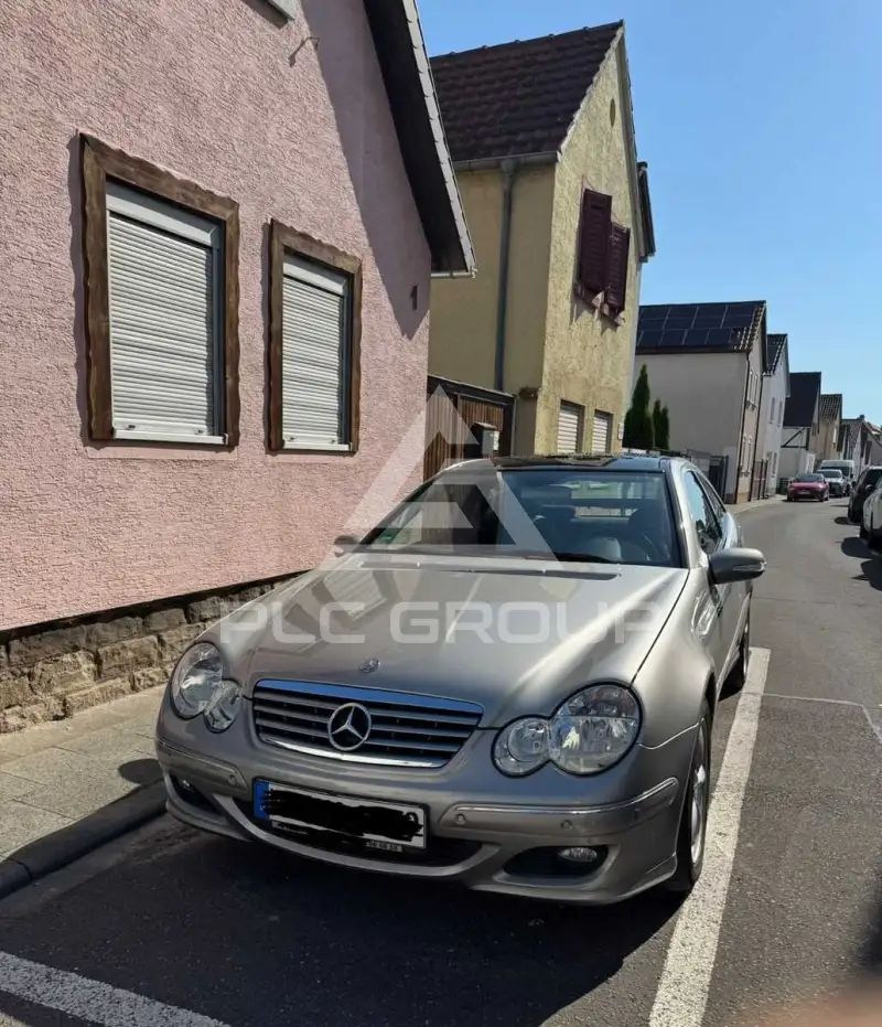 2005 Mercedes Benz C 180