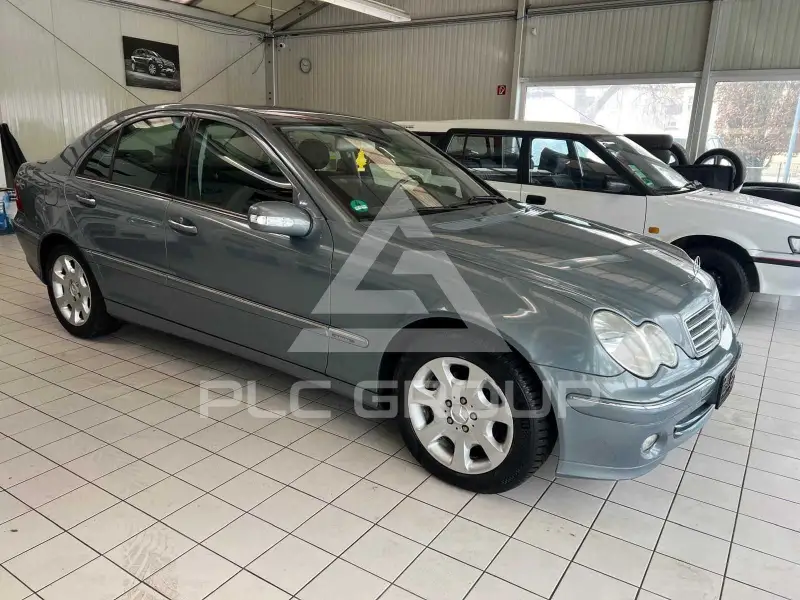 2005 Mercedes Benz C 180