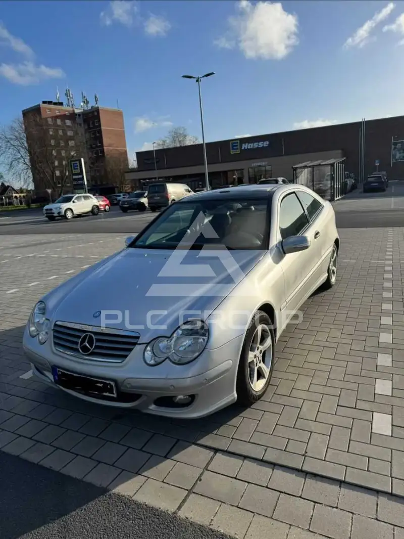 2005 Mercedes Benz C 180