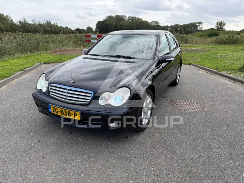 2005 Mercedes Benz C 180