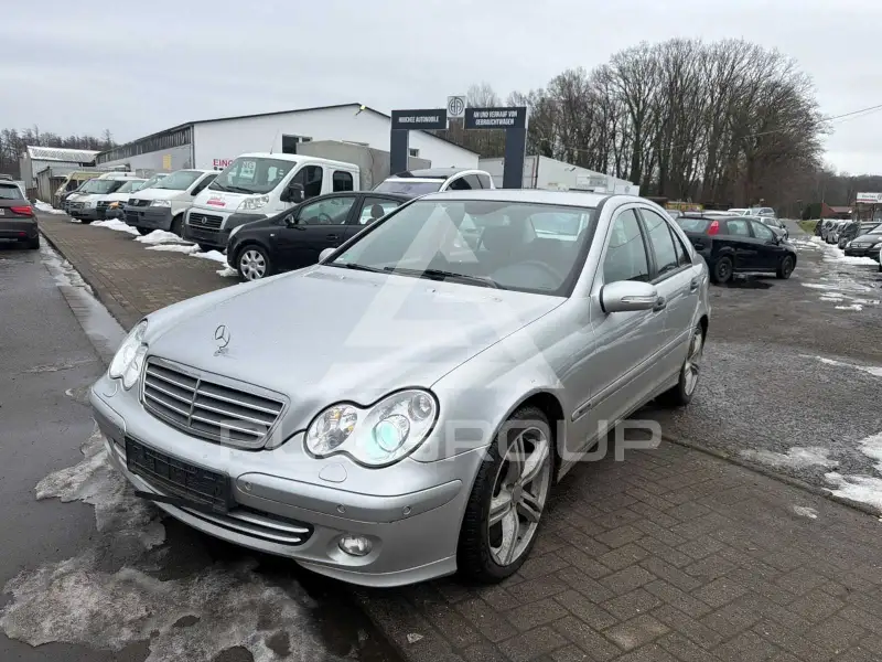 2005 Mercedes Benz C 180