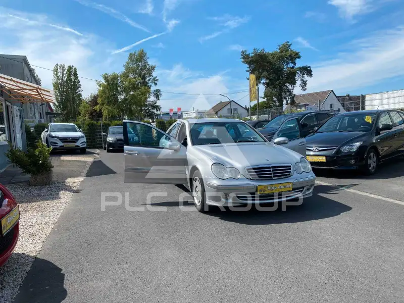 2005 Mercedes Benz C 180