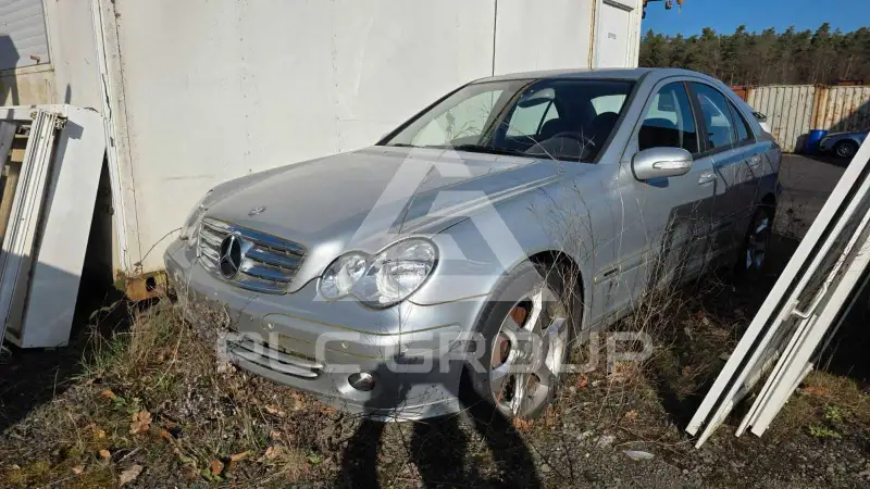 2005 Mercedes Benz C 200