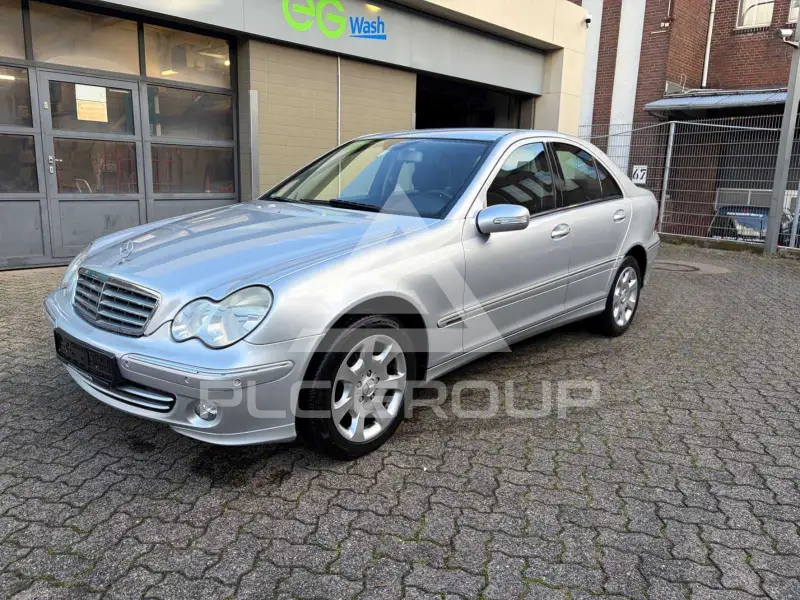 2005 Mercedes Benz C 200