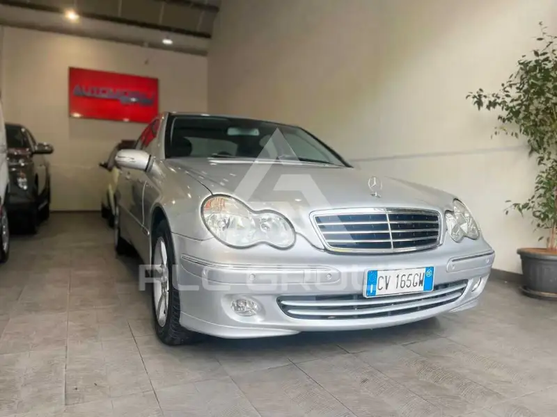 2005 Mercedes Benz C 200