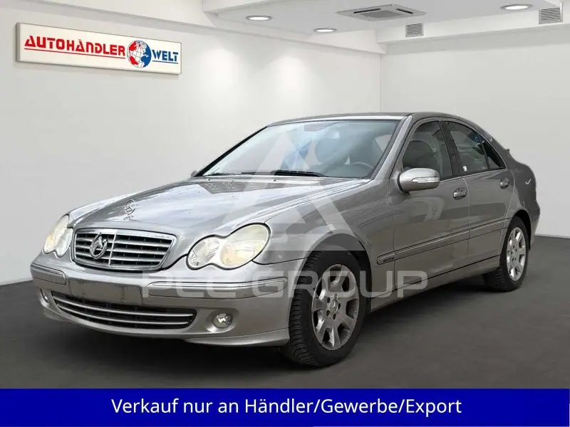 2005 Mercedes Benz C 200